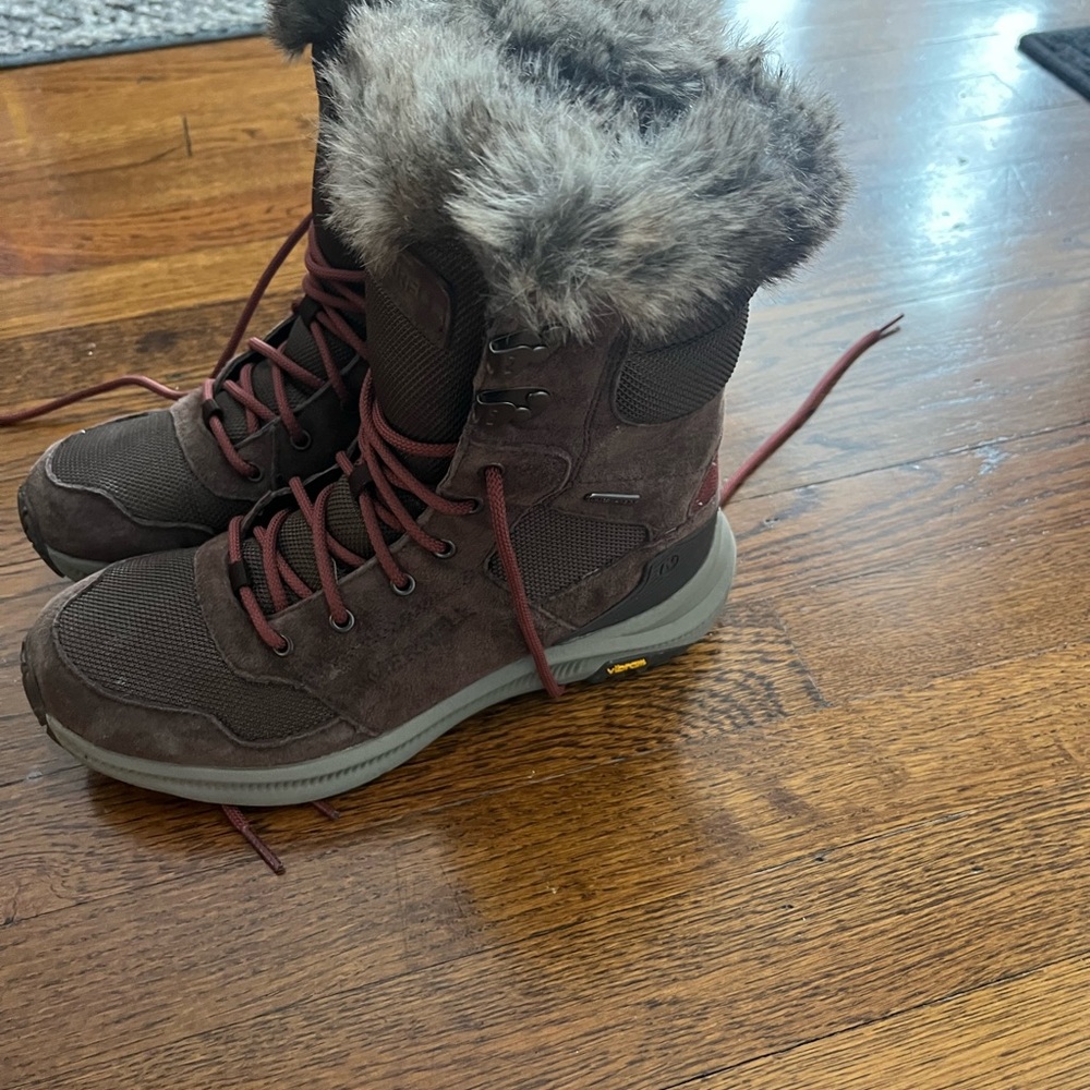 Merrell boots - Picture 2 of 2